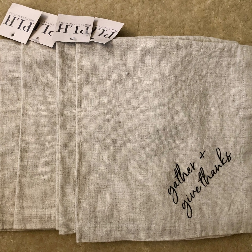 New Gather & Give Thanks Linen Napkins Set of 4‎